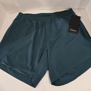 lululemon Fast and Free Short 6" Lined